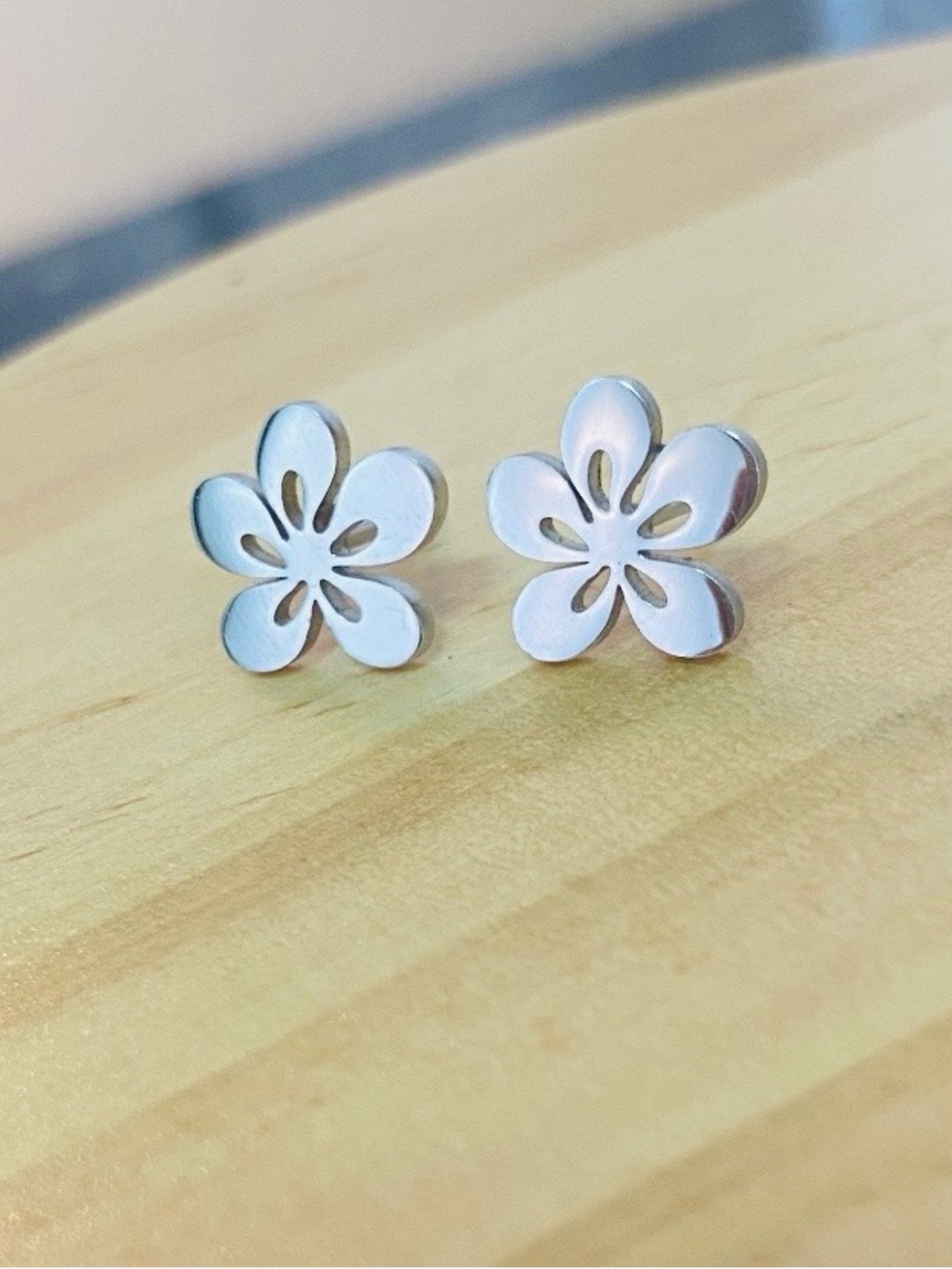 Floral Stud Earrings -